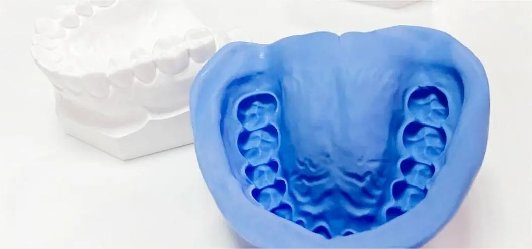 Nueva masilla de laboratorio para la duplicación de modelos dentales precisos